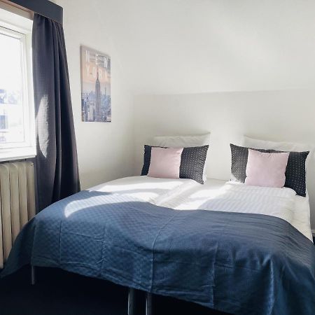 Aday - Frederikshavn City Center - Room 2 Buitenkant foto