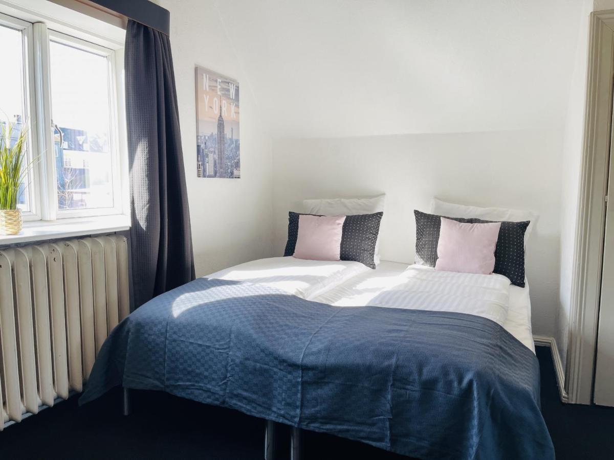 Aday - Frederikshavn City Center - Room 2 Buitenkant foto